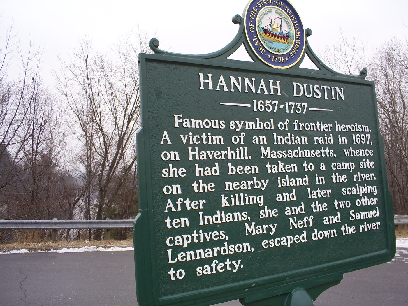 New Hampshire historical marker for Hannah Dustin at Boscawen, dated 1657 to 1737, calling her a famous symbol of frontier heroism.