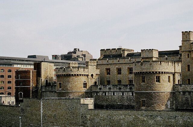 The Tower of London beside the Thames